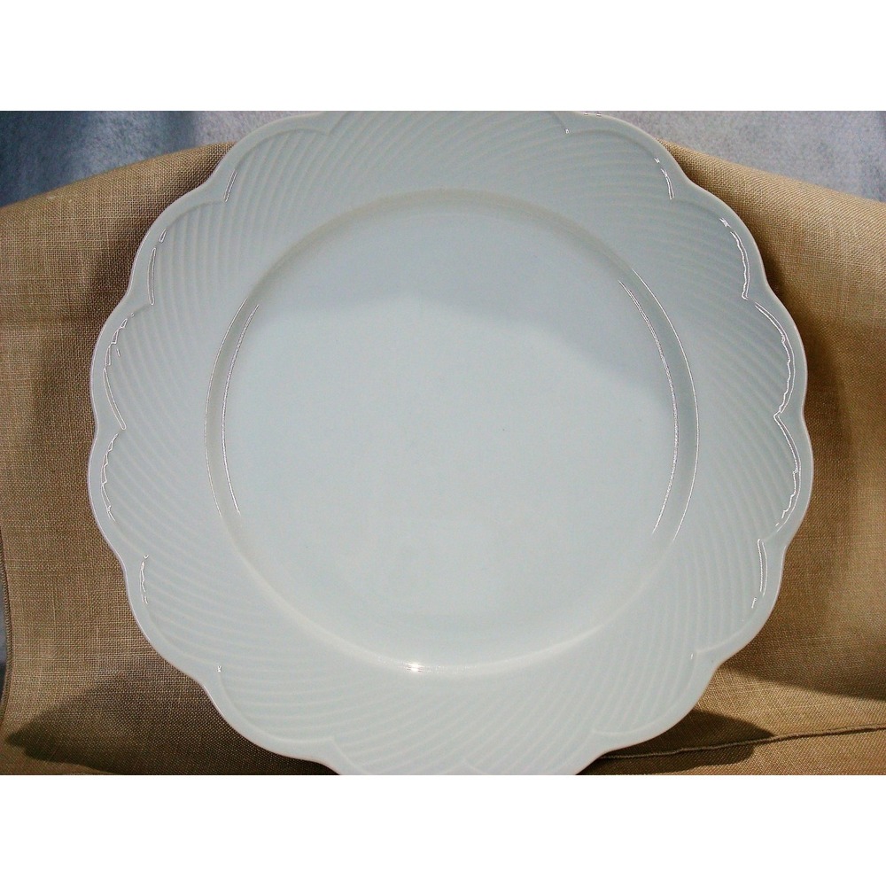 Dansk Fransk Blanc Scalloped Dinner Plate 10-5/8 inch